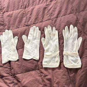 Elegant White Gloves Set